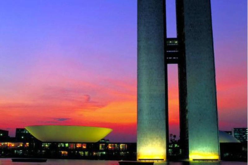 BRASILIA BY NIGHT