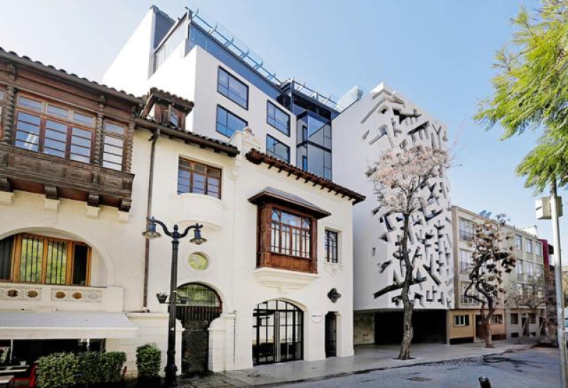 AUSSEN CUMBRES LASTARRIA