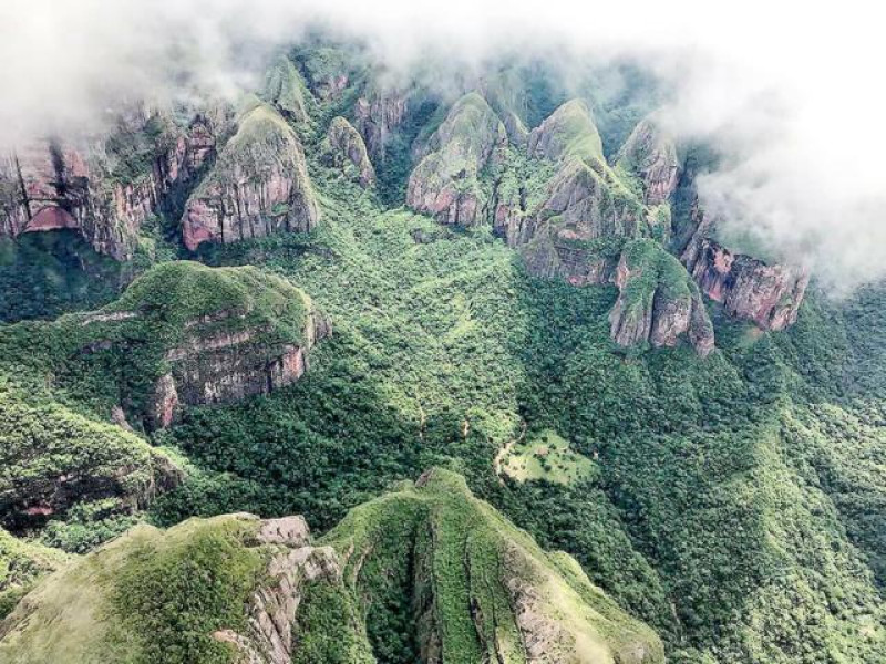 TIEFLAND BOLIVIEN